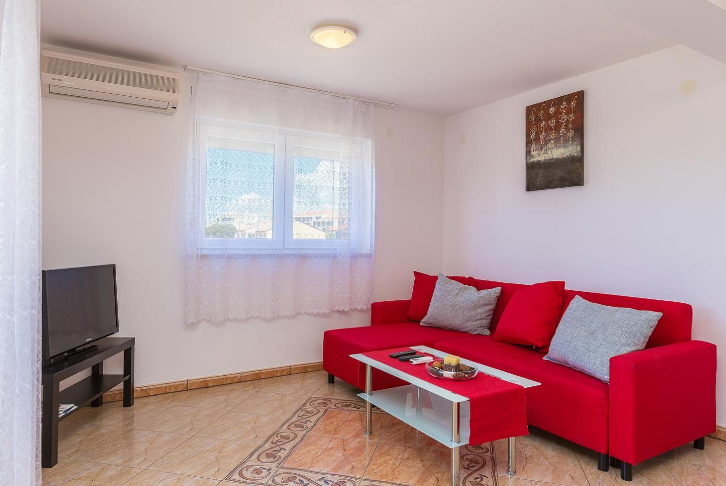 Rebecca Apartment